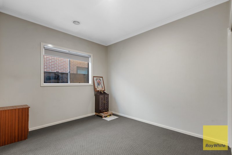 Photo - 9 Shamrock Way, Truganina VIC 3029 - Image 7