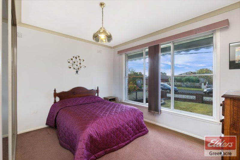 Photo - 9 Shannon Street, Greenacre NSW 2190 - Image 4