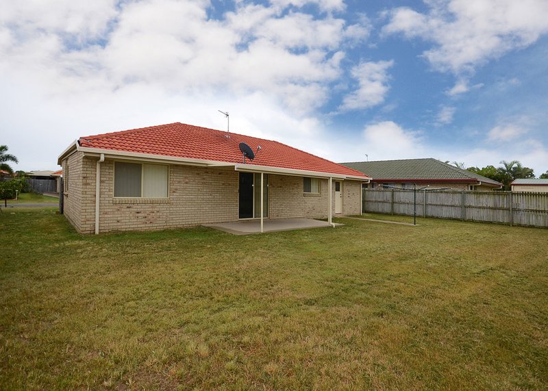 Photo - 9 Sharyn Court, Point Vernon QLD 4655 - Image 15