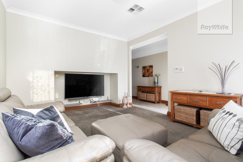 Photo - 9 Sheaoak Drive, Mawson Lakes SA 5095 - Image 3