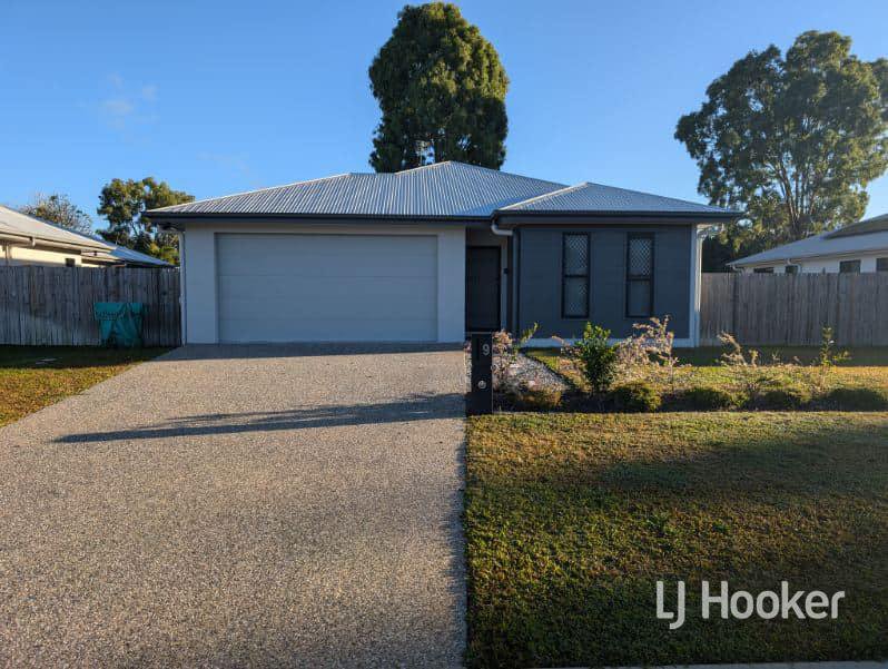 9 Shellwater Place, Bushland Beach QLD 4818