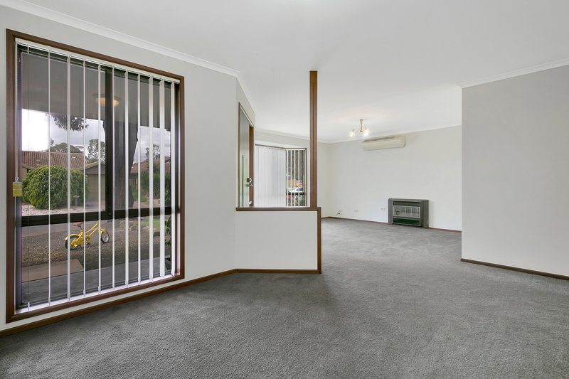 Photo - 9 Shelter Close, Blakeview SA 5114 - Image 3