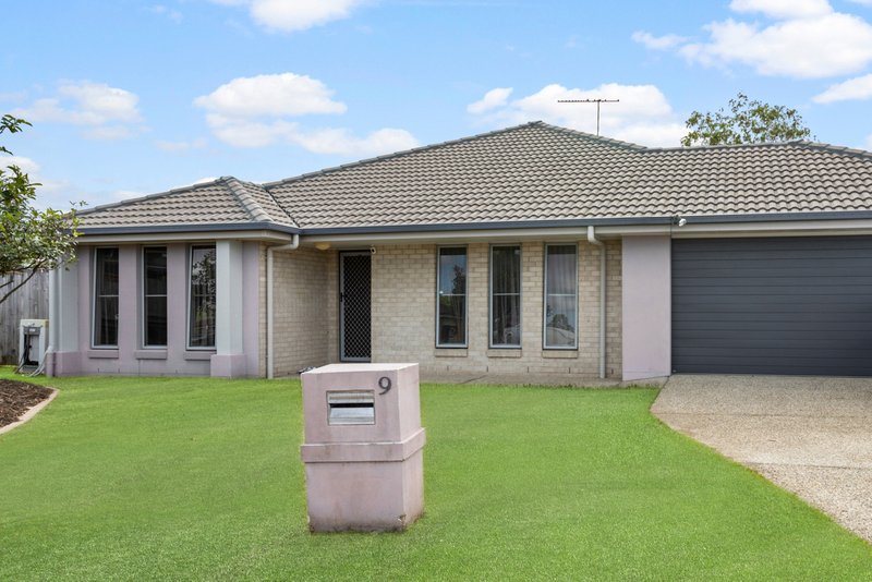 9 Shields Court, Morayfield QLD 4506