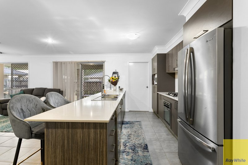 Photo - 9 Shields Court, Morayfield QLD 4506 - Image 2