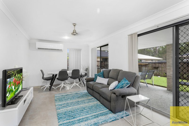 Photo - 9 Shields Court, Morayfield QLD 4506 - Image 5