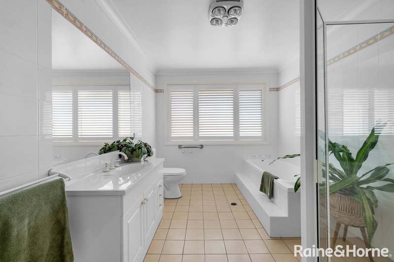 Photo - 9 Silver Spur Close, Shoalhaven Heads NSW 2535 - Image 7