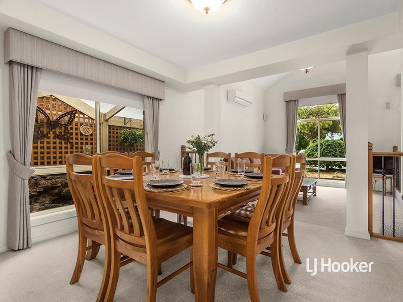 Photo - 9 Simpson Way, Seabrook VIC 3028 - Image 6