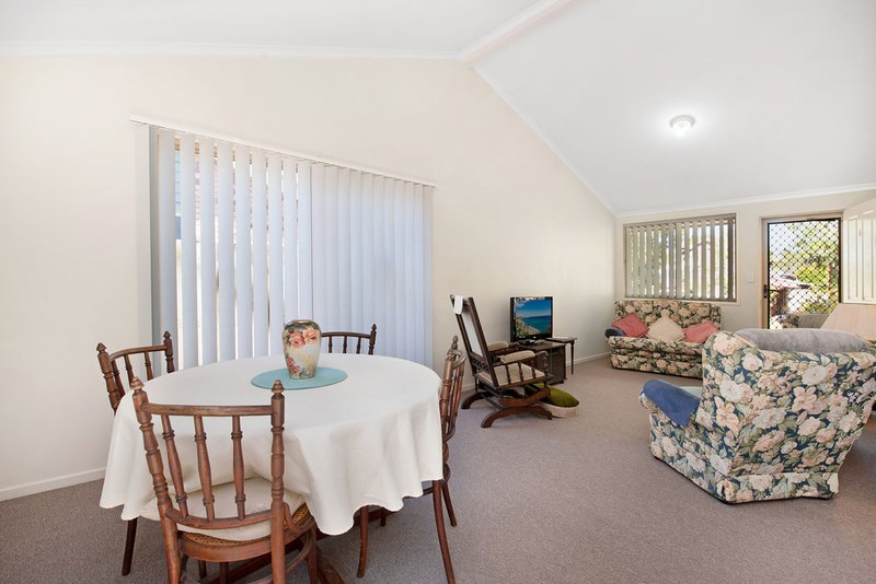 Photo - 9 Simridge Court, Bli Bli QLD 4560 - Image 4