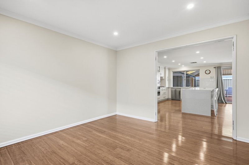 Photo - 9 Slater Court, Kardinya WA 6163 - Image 12