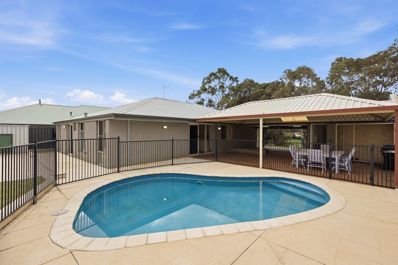 Photo - 9 Slater Court, Kardinya WA 6163 - Image 18