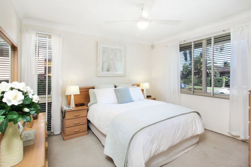 Photo - 9 Sloop Street, Seven Hills NSW 2147 - Image 7