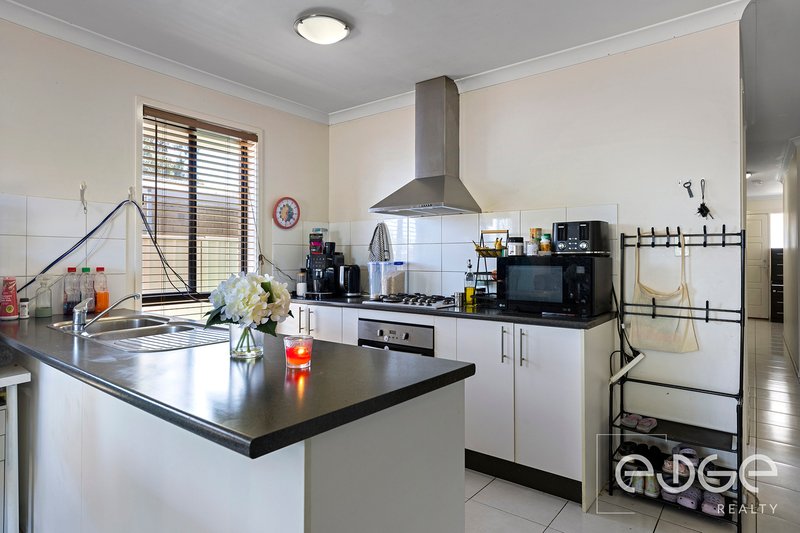 Photo - 9 Small Crescent, Smithfield Plains SA 5114 - Image 7