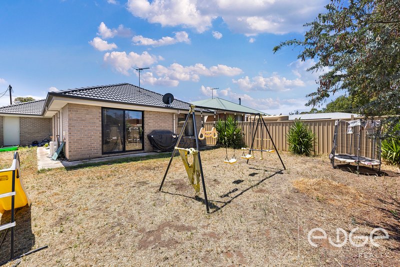 Photo - 9 Small Crescent, Smithfield Plains SA 5114 - Image 17