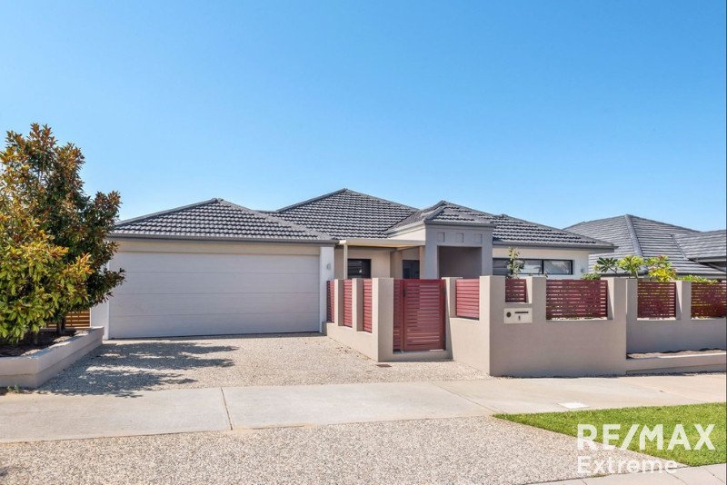 9 Solaia Loop, Woodvale WA 6026