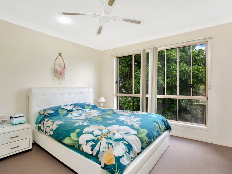 Photo - 9 Solitaire Place, Robina QLD 4226 - Image 5