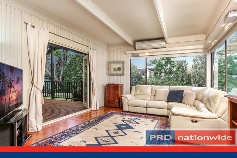 Photo - 9 Spalding Crescent, Hurstville Grove NSW 2220 - Image 10