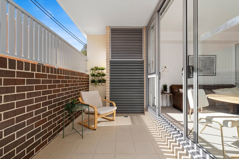 Photo - 9 Sparkes Lane, Camperdown NSW 2050 - Image 3