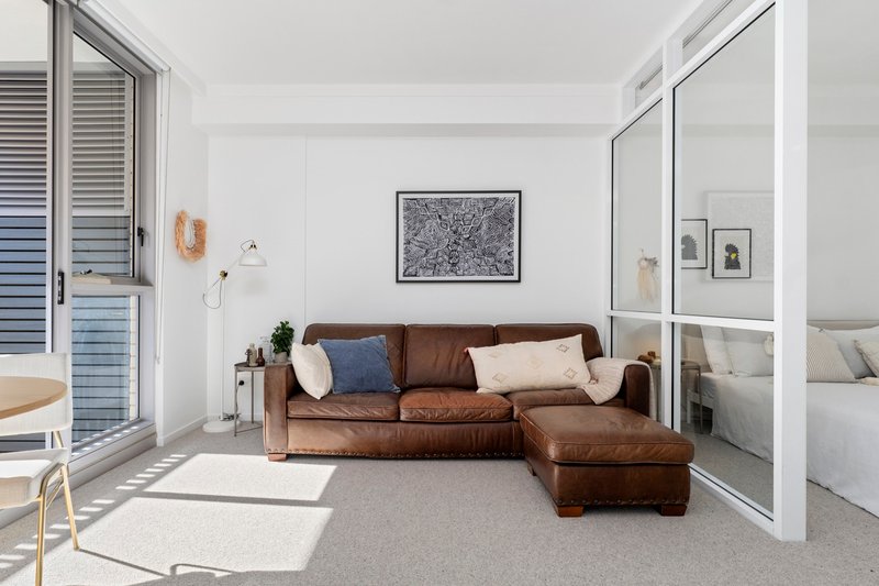 Photo - 9 Sparkes Lane, Camperdown NSW 2050 - Image 8