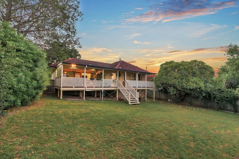 Photo - 9 Spence Road, Wavell Heights QLD 4012 - Image 3