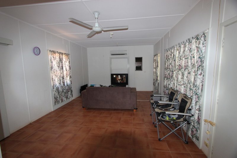 Photo - 9 Spencer Street, Wickham WA 6720 - Image 7