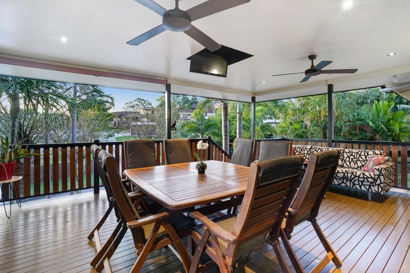 Photo - 9 Spenlow Street, Chermside West QLD 4032 - Image 2