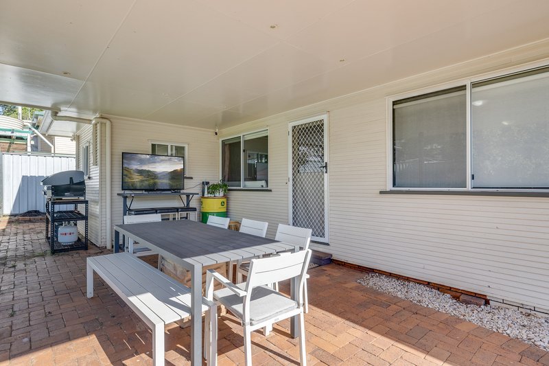 Photo - 9 Spieker Street, Mount Lofty QLD 4350 - Image 9