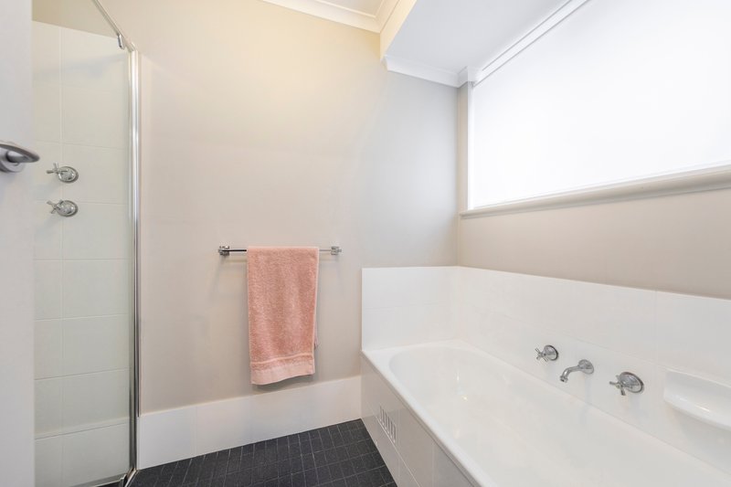 Photo - 9 Spode Court, Modbury Heights SA 5092 - Image 19