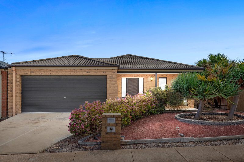 9 Spoonbill Close, Williams Landing VIC 3027