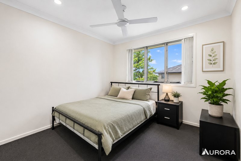 Photo - 9 Springfield College Drive, Springfield QLD 4300 - Image 13