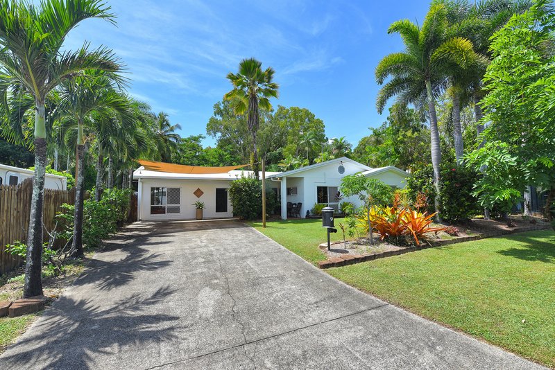 9 St Crispin Street, Clifton Beach QLD 4879