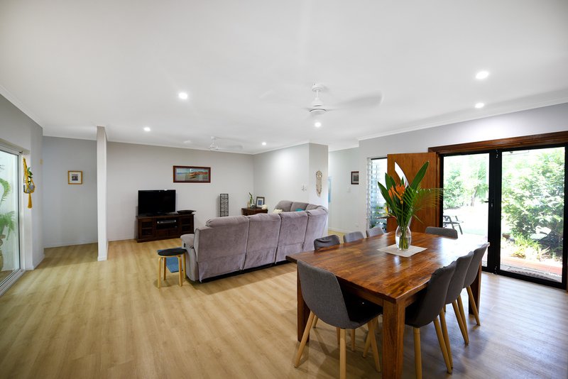 Photo - 9 St Crispin Street, Clifton Beach QLD 4879 - Image 3