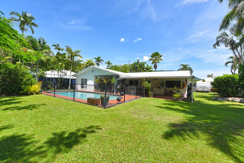 Photo - 9 St Crispin Street, Clifton Beach QLD 4879 - Image 6