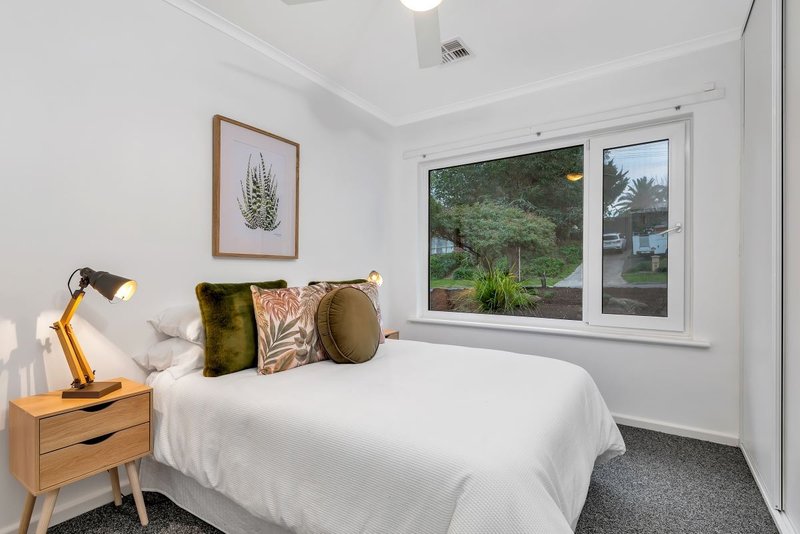 Photo - 9 St Helena Street, Flagstaff Hill SA 5159 - Image 11