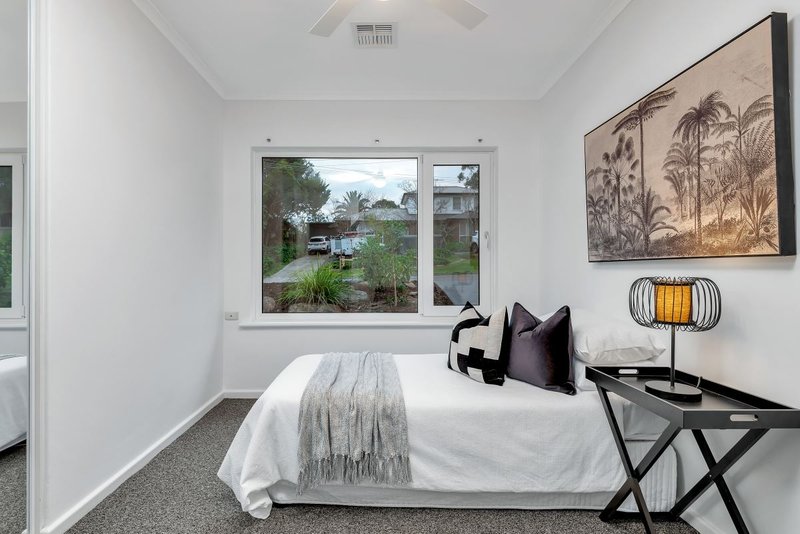 Photo - 9 St Helena Street, Flagstaff Hill SA 5159 - Image 12