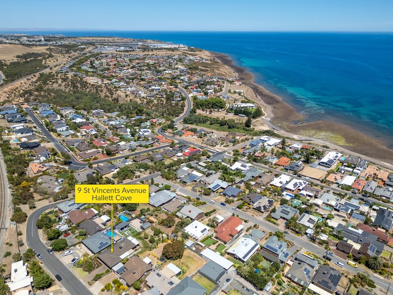 Photo - 9 St Vincents Avenue, Hallett Cove SA 5158 - Image 26