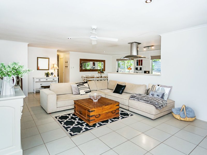 Photo - 9 Stanhope Court, Worongary QLD 4213 - Image 22