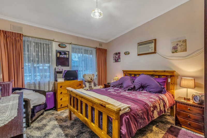 Photo - 9 Stapleton Street, Davoren Park SA 5113 - Image 14