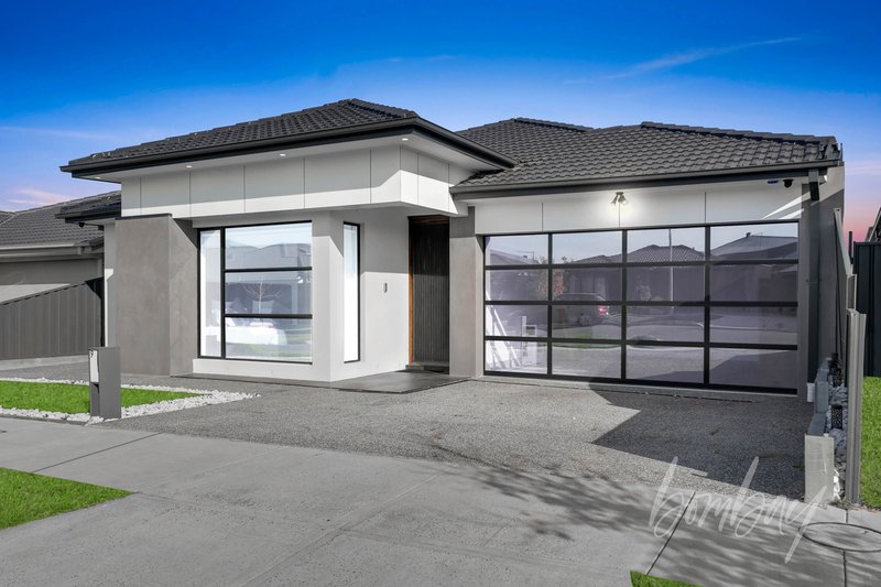 Photo - 9 Starboard Street, Greenvale VIC 3059 - Image 3