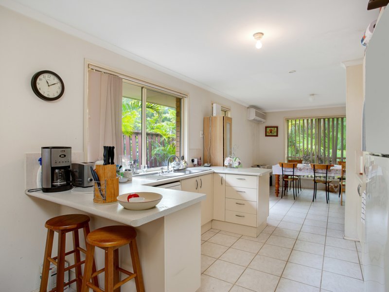 Photo - 9 Stepney Close, Robina QLD 4226 - Image 2