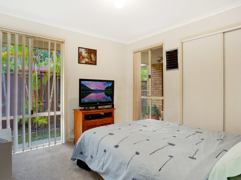 Photo - 9 Stepney Close, Robina QLD 4226 - Image 7