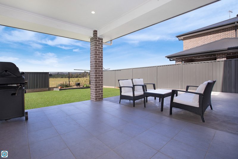 Photo - 9 Stockyard Crescent, Horsley NSW 2530 - Image 5