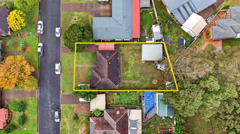 Photo - 9 Stonehaven Drive, Metford NSW 2323 - Image 2