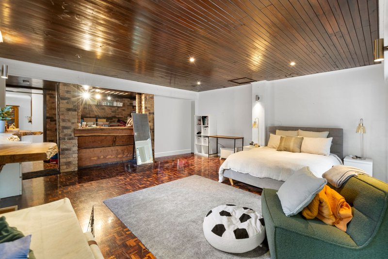 Photo - 9 Stonyfell Court, Holland Park QLD 4121 - Image 7