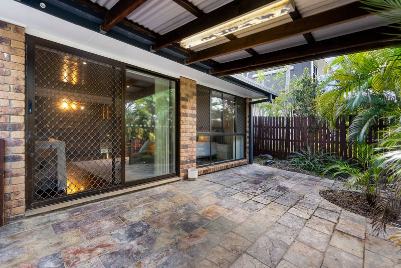 Photo - 9 Stonyfell Court, Holland Park QLD 4121 - Image 15
