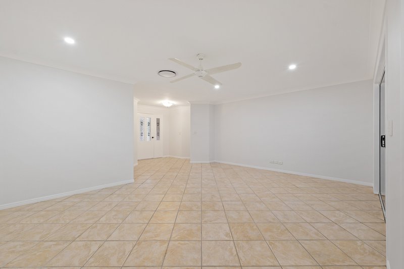 Photo - 9 Storrs Road, Peachester QLD 4519 - Image 5