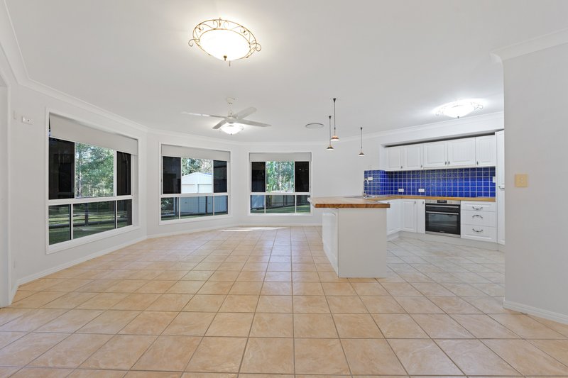 Photo - 9 Storrs Road, Peachester QLD 4519 - Image 8