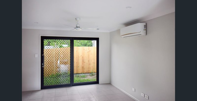 Photo - 9 Strathavon Street, Darra QLD 4076 - Image 2