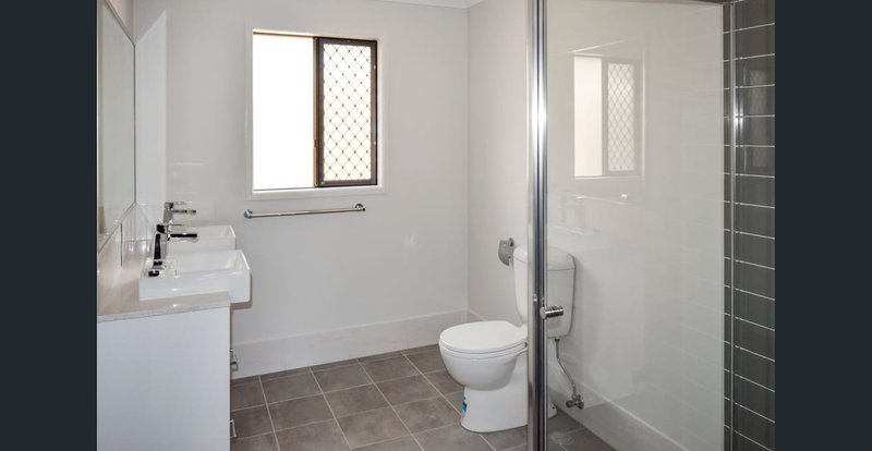 Photo - 9 Strathavon Street, Darra QLD 4076 - Image 3