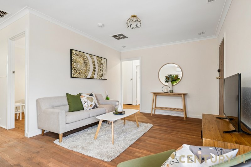 Photo - 9 Stretton Way, Kenwick WA 6107 - Image 3