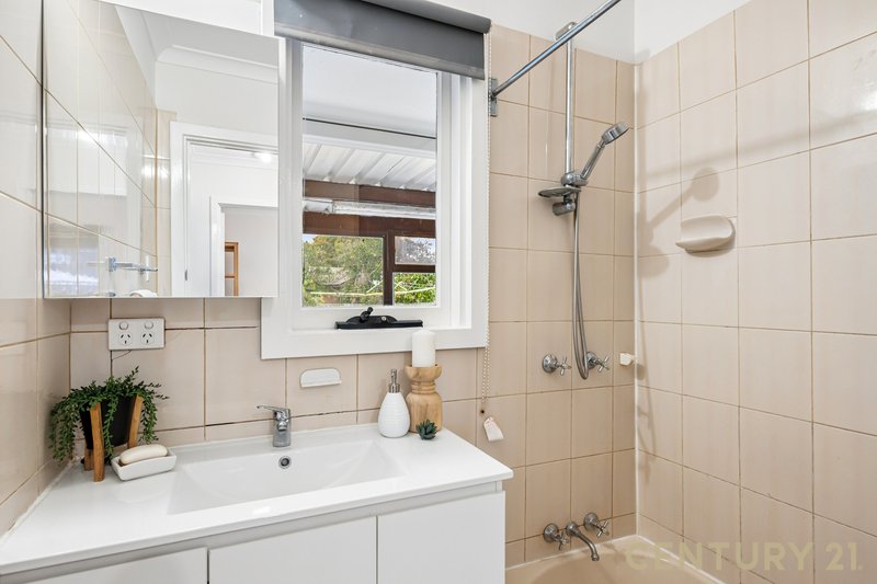 Photo - 9 Stretton Way, Kenwick WA 6107 - Image 11